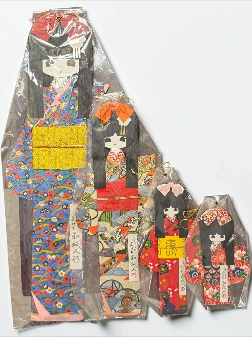 Set of 4 Vintage Saranoki Paper Dolls Handmade Origami Washi Kimono Japan NWT